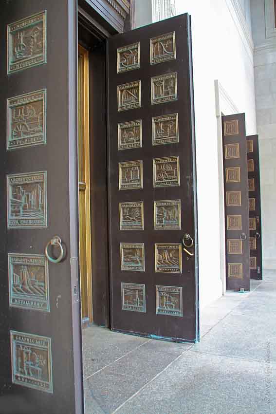 Chicago Architecture & Cityscape Museum of Science and Industry IV