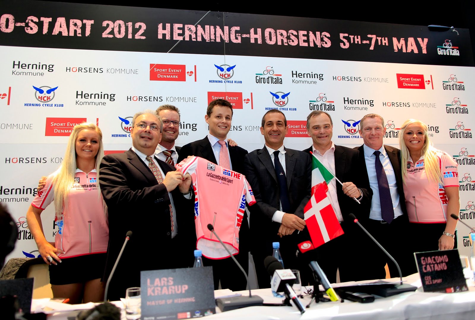 ITALIAN CYCLING JOURNAL 2012 Giro d'Italia Start to Denmark!
