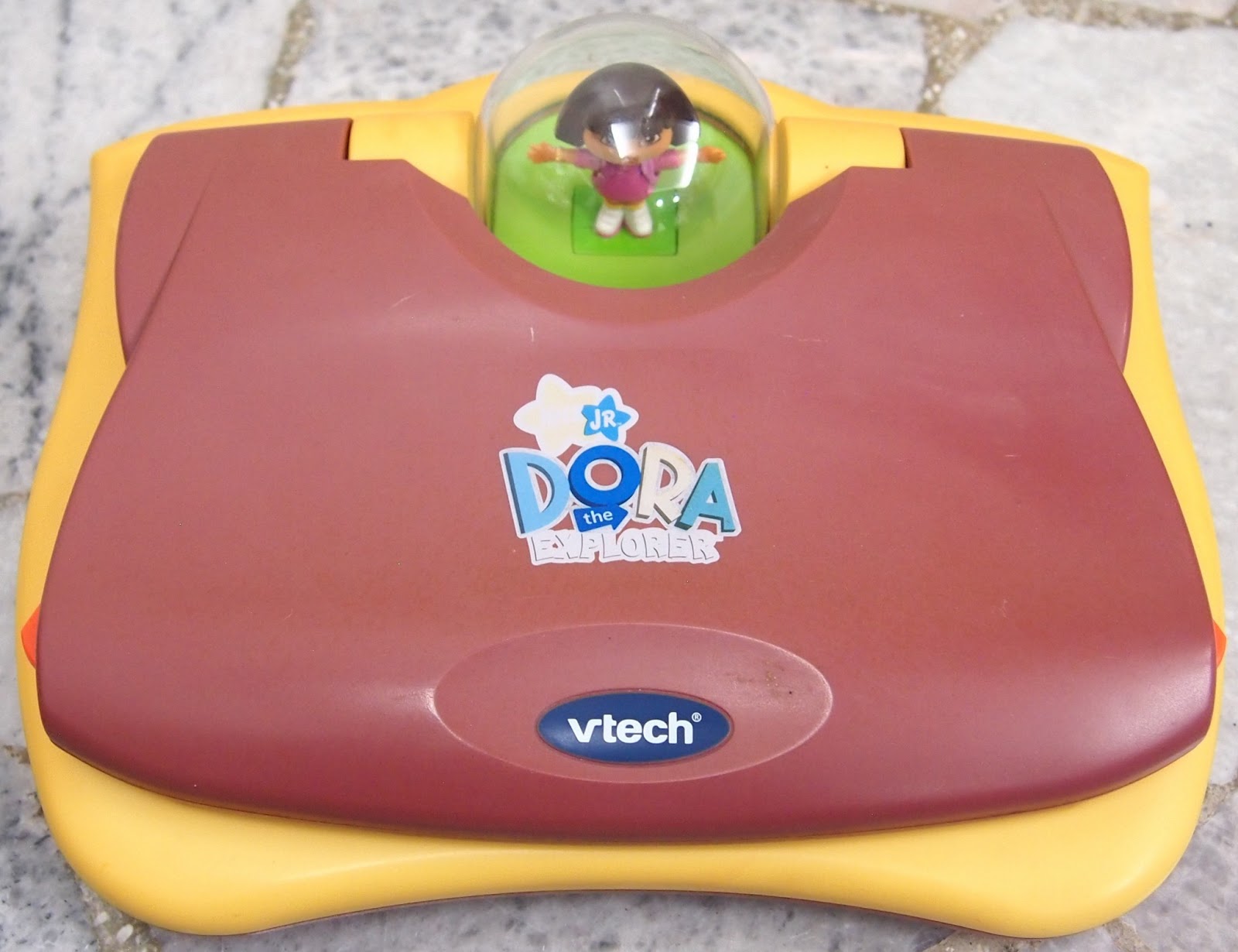 JuaiMurah: Vtech Dora Laptop