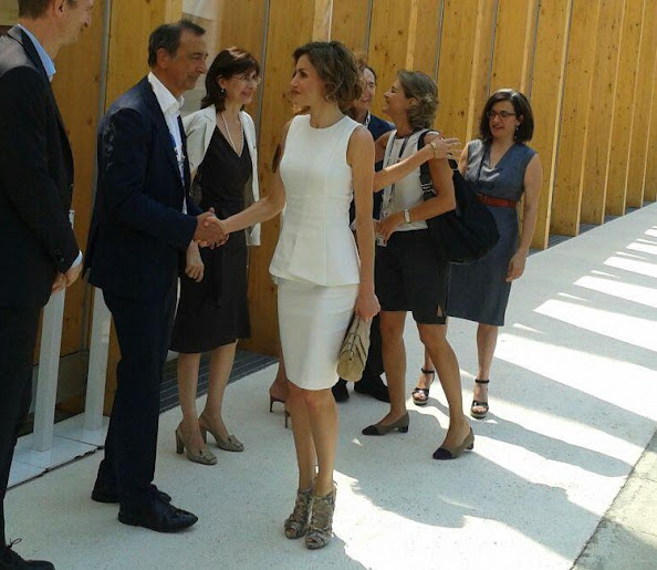 Queen Letizia of Spain attends to visit the Spanish Pavilion at the Expo 2015 