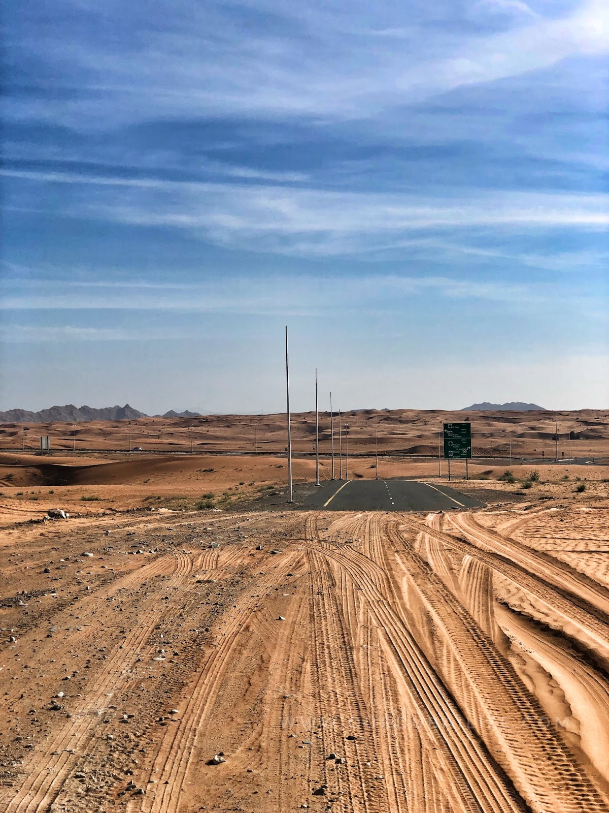 Exploring the UAE Desert https://www.ourdubailife.com