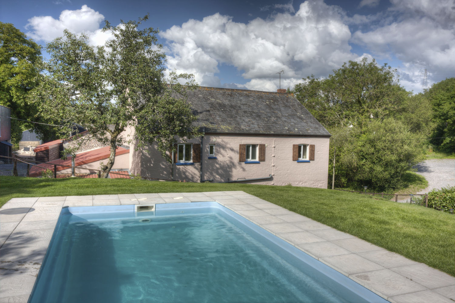 Nut Tree Farm is still available for the last week in August