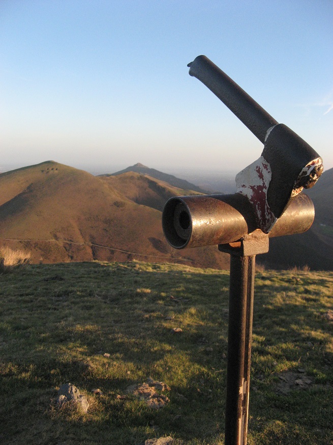 Euskal mendiak: Antsestegi, Lizartzu