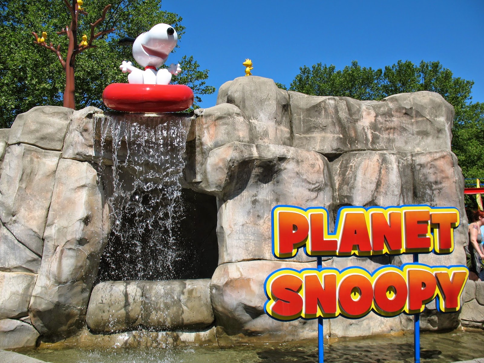 PLANET SNOOPY and The Great Pumpkin Fest at Dorney Park - Allentown, PA ...