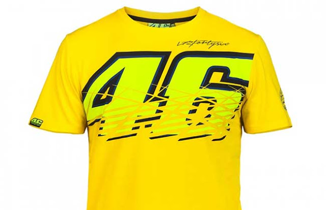 Termasuk dalam fans Valentino Rossi tak lengkap rasanya jika belum merasakan apparel resmi Apparel Resmi Valentino Rossi Sudah Tersedia di Indonesia Bro!