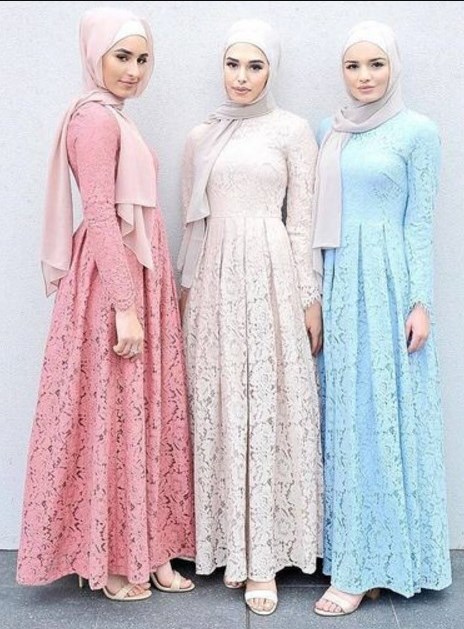 32 Model Gamis Brokat  Pesta  Kombinasi Polos Modern 2019 