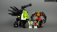 Blacktron-Mecha-Walker-05.jpg