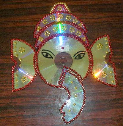Beautiful indian Hindu god Lord Ganesha Handycraft from Waste CDs ...