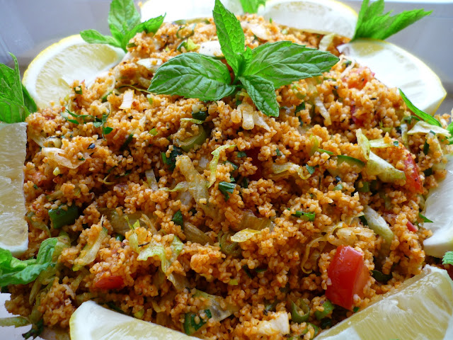 Emel Mutfakta: Kısır...