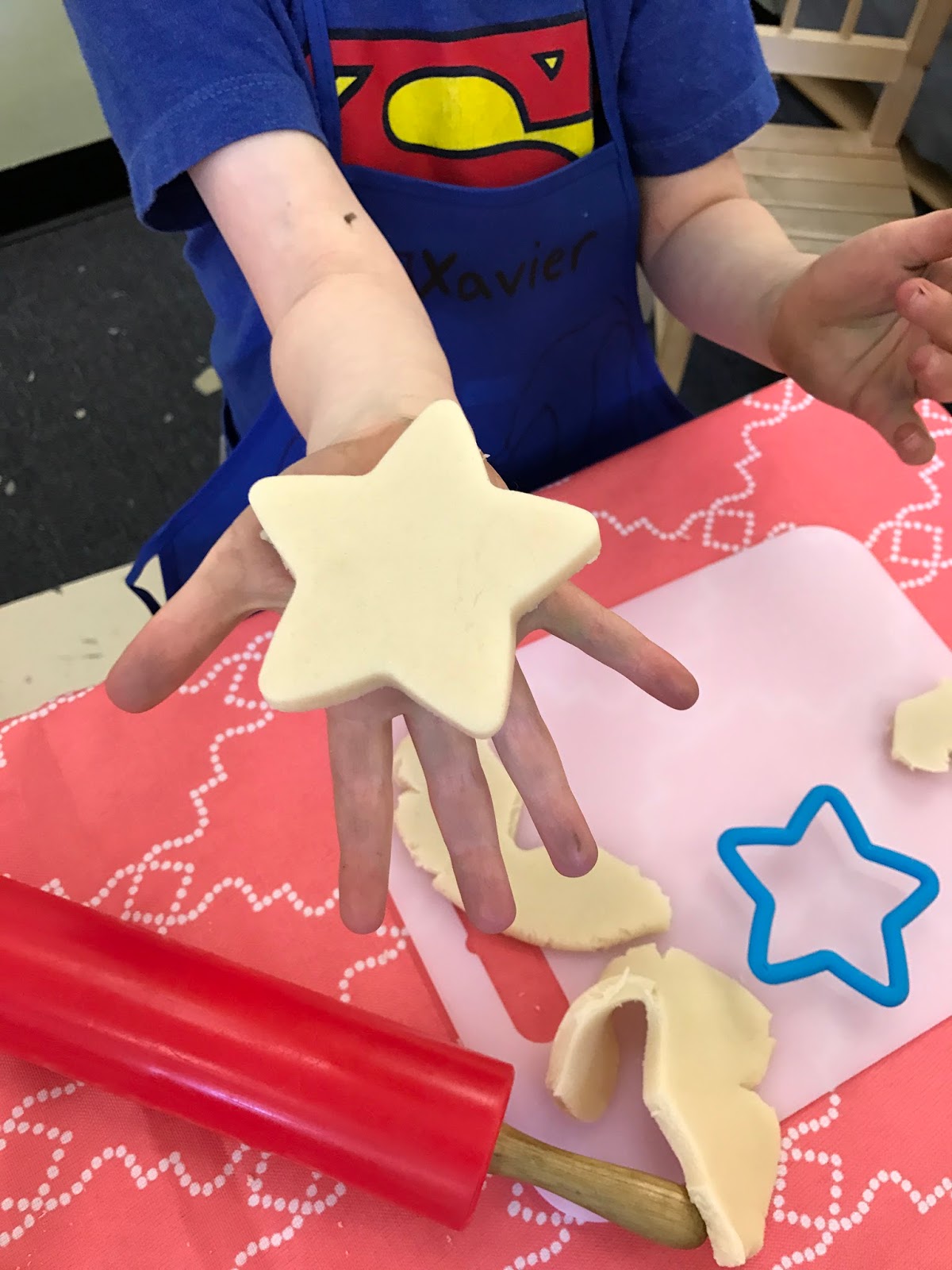 The School for Early Excellence's Blog! Is Flour a Solid or Liquid?