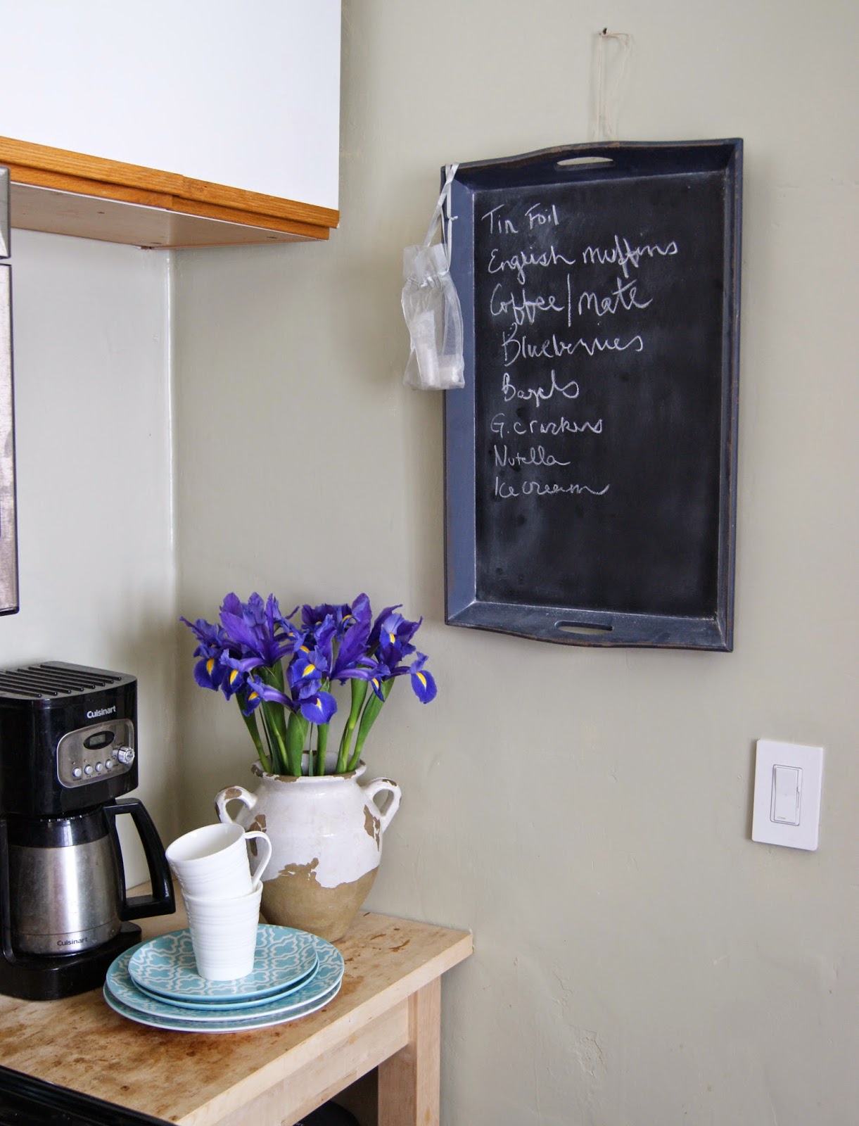 Sorella Style DIY Kitchen Chalkboard
