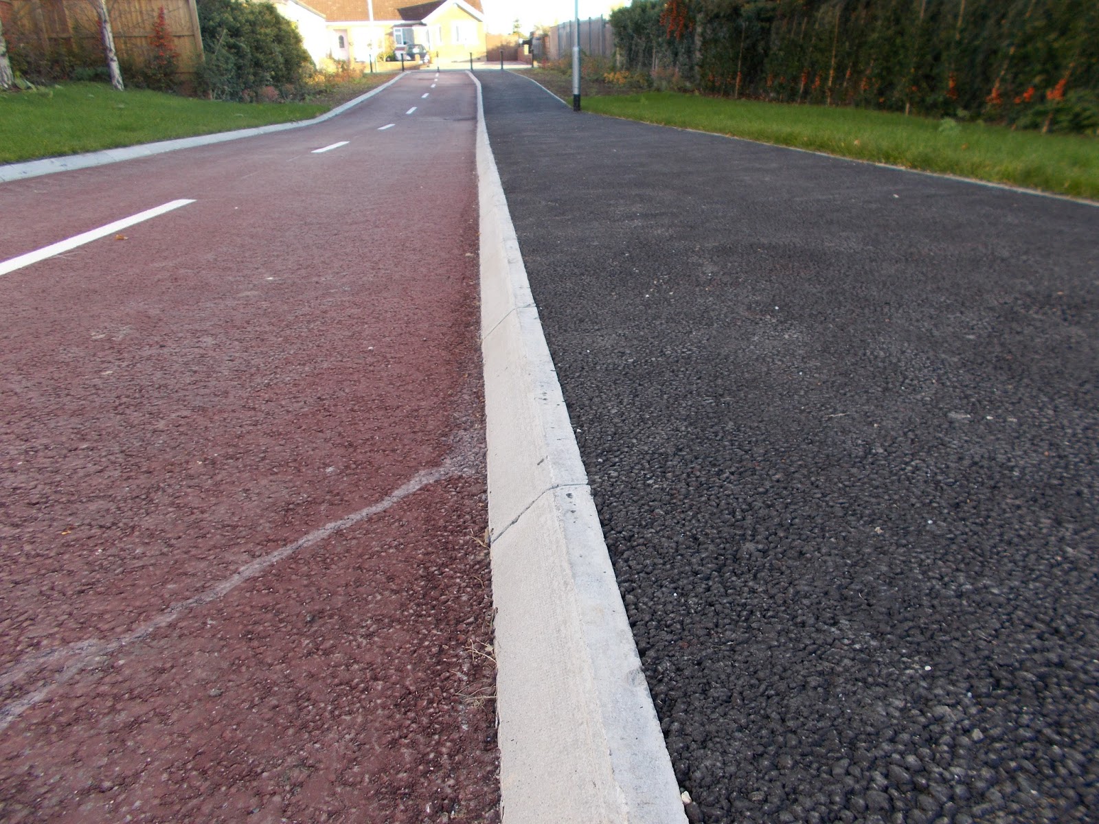 The Ranty Highwayman: Kerb Your Enthusiasm: Stepped Cycle Tracks
