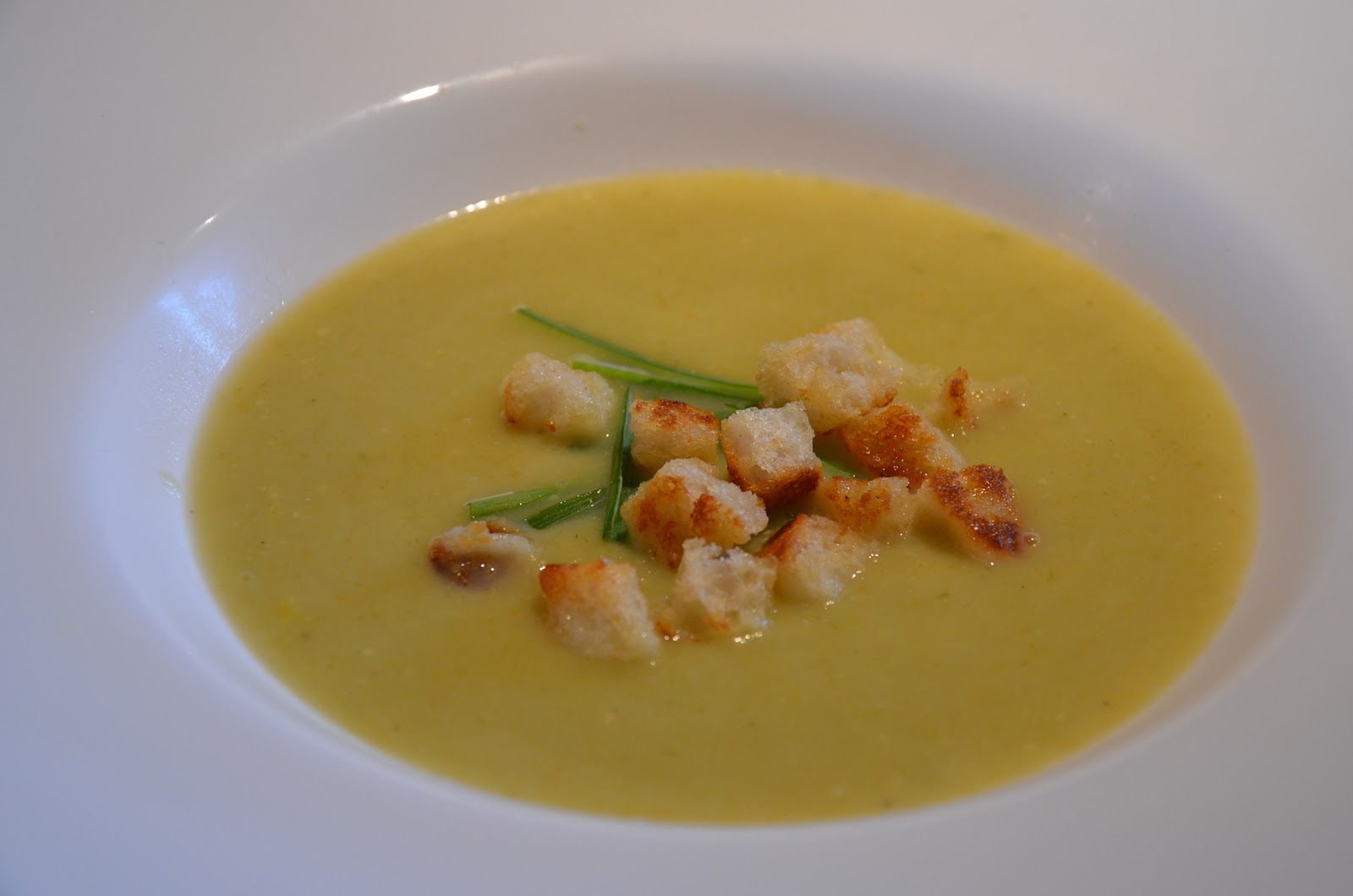 Gerhard kocht!: Kartoffel-Lauch-Suppe mit Croutons