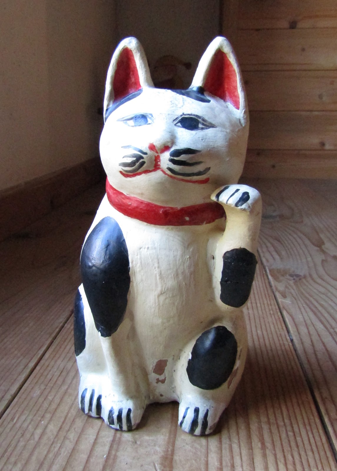 ちえぽん様　1950-60年ビンテージの美しいお顔で金を招く三河土人形、招き猫 ちえぽん様 1950-60年ビンテージの美しいお顔で金を招く三河