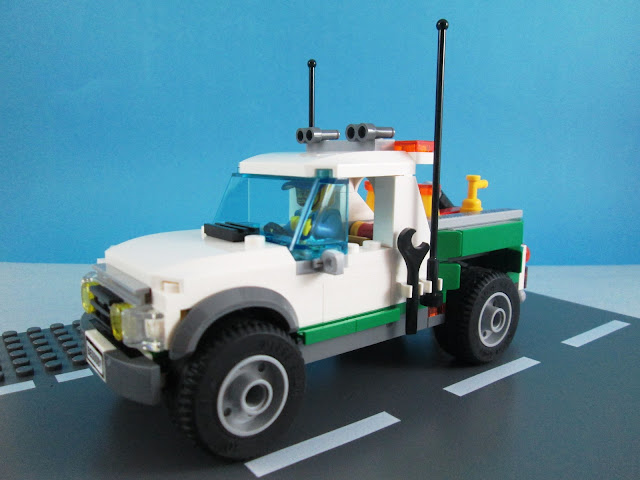 Set LEGO 60081 Pickup Tow Truck