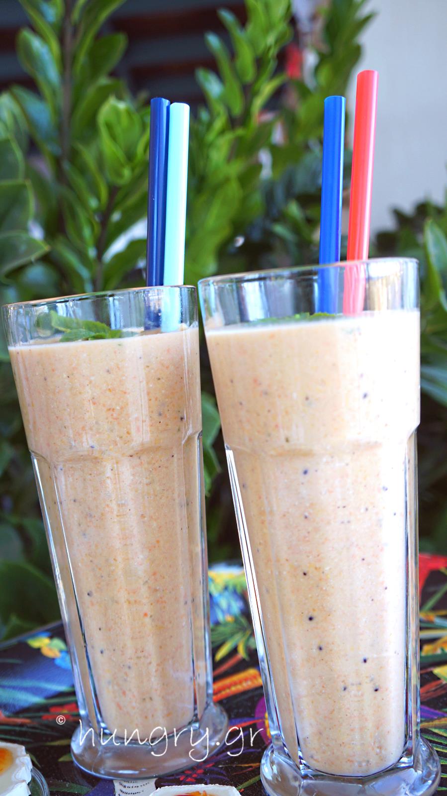 Kitchen Stories Banana, Carrot, Orange Smoothie Low Carb