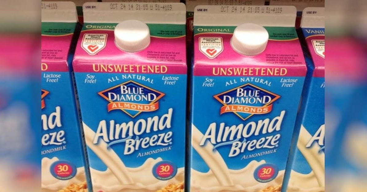 Store Bought Almond Milk is Rip Off. Here’s How to Make Your Own In 30 Seconds! Handy DIY