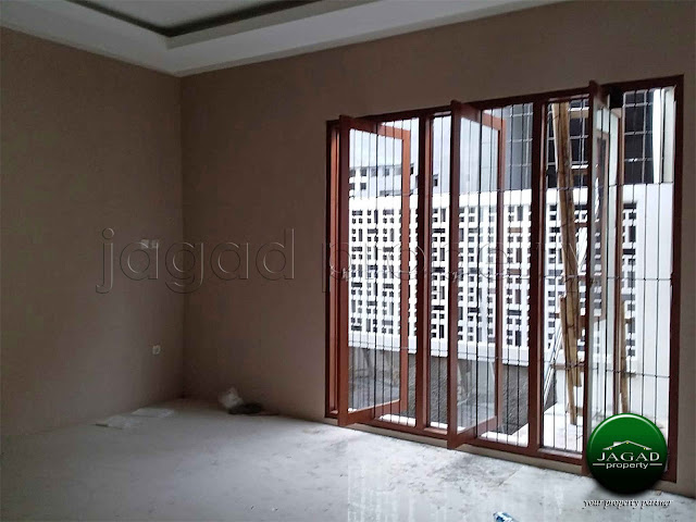 Rumah Baru 2 Lantai jalan Magelang Km 4 Rumah Baru 2 Lantai jalan Magelang Km 4
