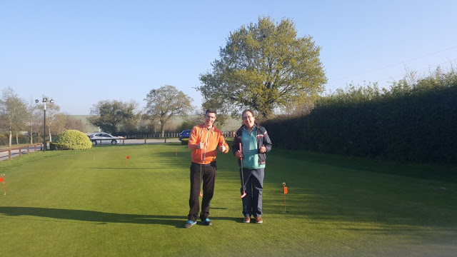 Clays Golf Centre gets the double thumbs-up from us