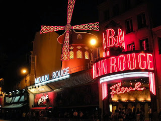 Parigi 2010 moulin rouge