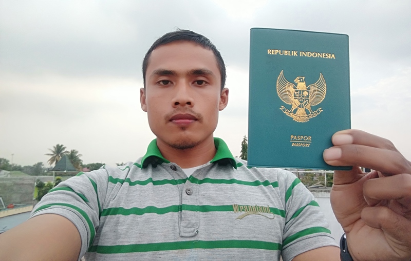Kenapa Passport Indonesia Berwarna Hijau? Inilah Alasannya