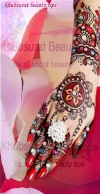 glitter gol mehndi design