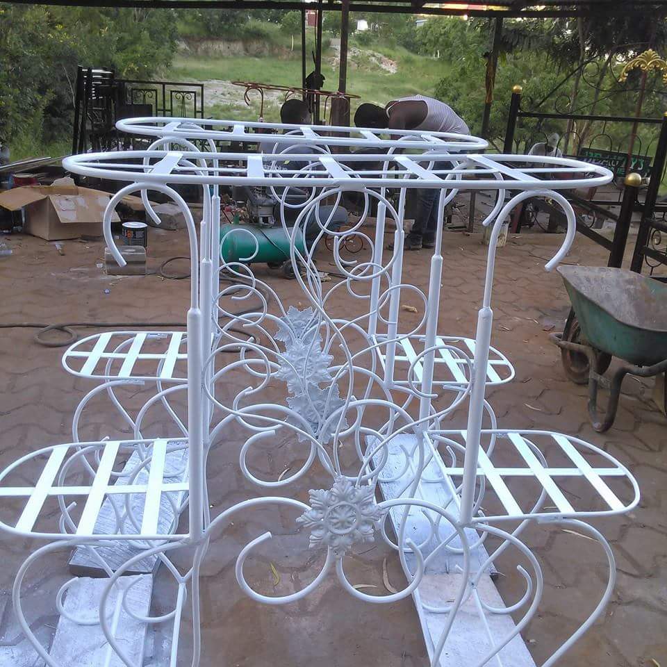 STENDI ZA MAUWA ZA CHUMA