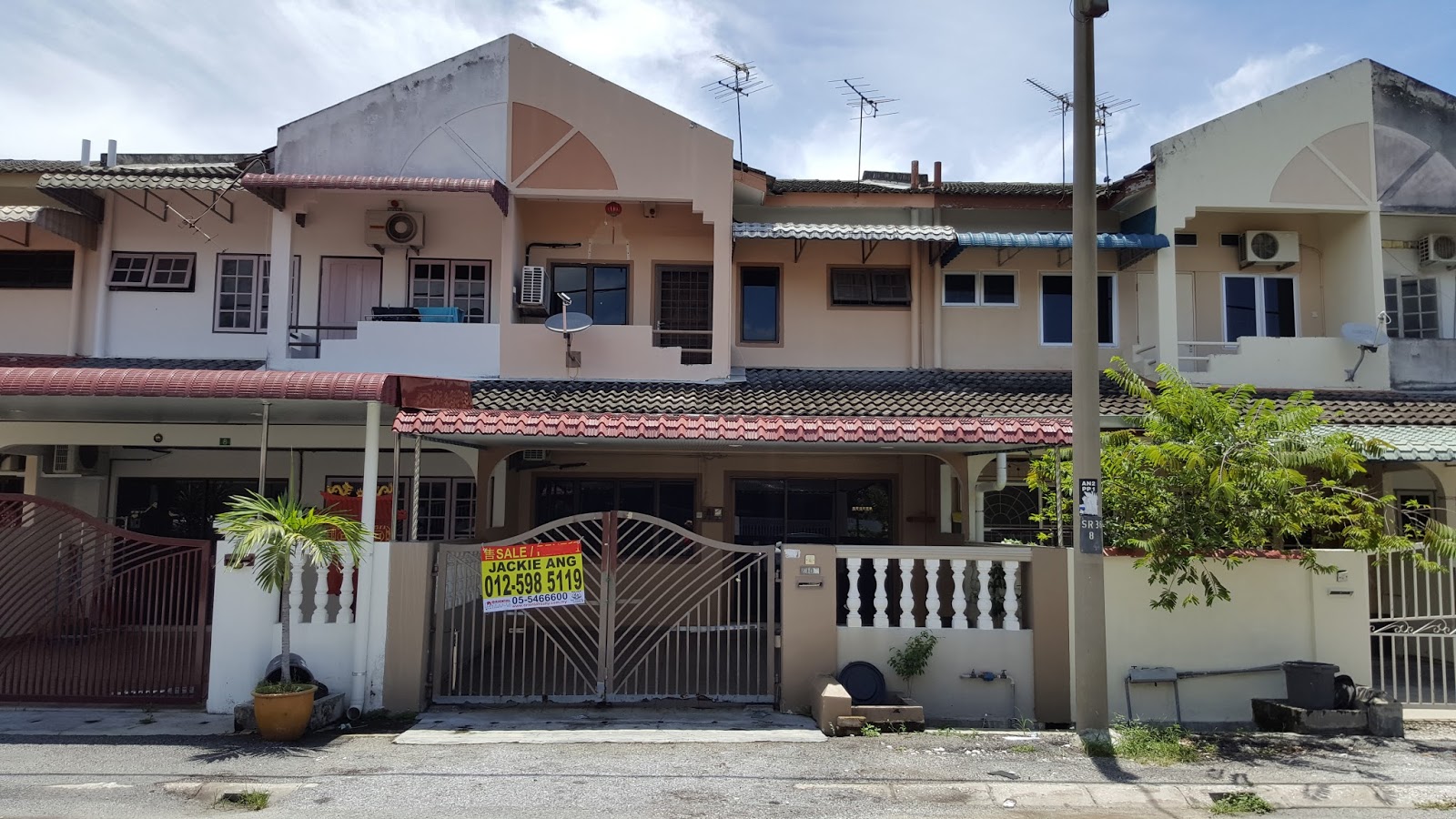 IPOH GUNUNG RAPAT HOUSE FOR SALE ( SOLD )