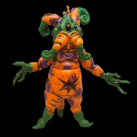 Mandrake Root Hallowroot Edition Vinyl Figure by Doktor A x Toy Art Gallery