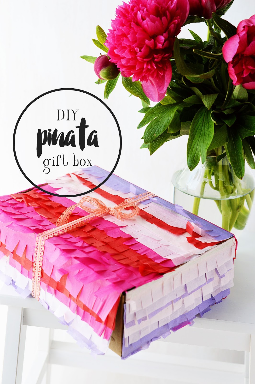 Surprise! DIY PINATA GIFT BOX Motte
