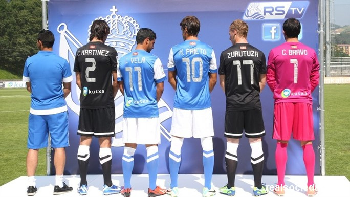 Real Sociedad 13-14 (2013-14) Home and Away Kits Released - Footy Headlines