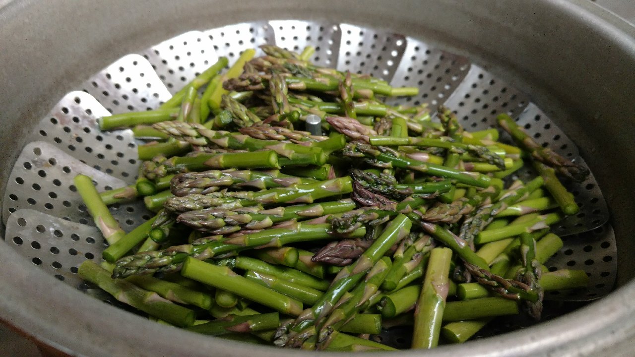 Sauce for asparagus image