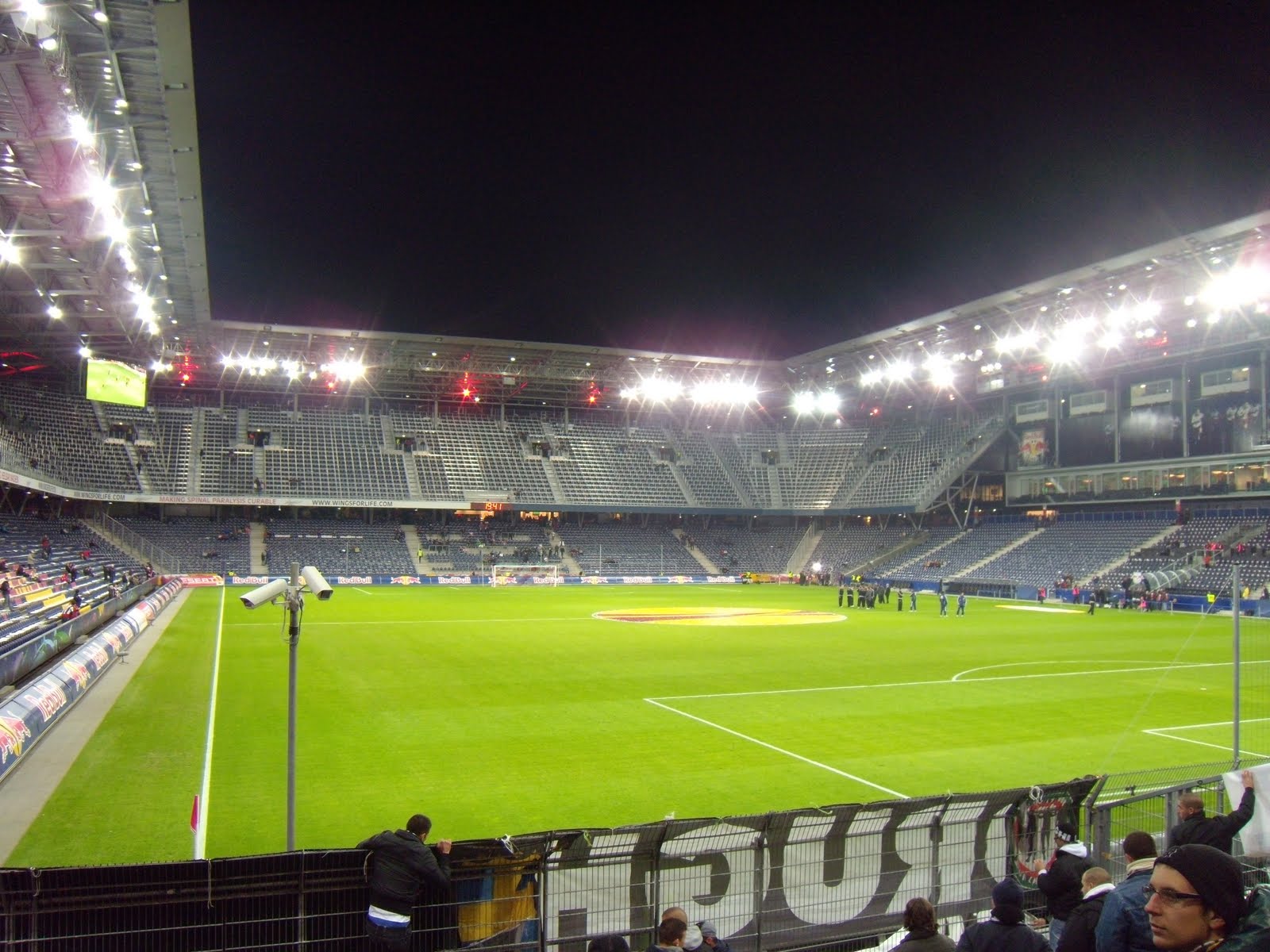 stadien: Salzburg Red Bull Arena (RB Salzburg-Juventus) Europa League 2010