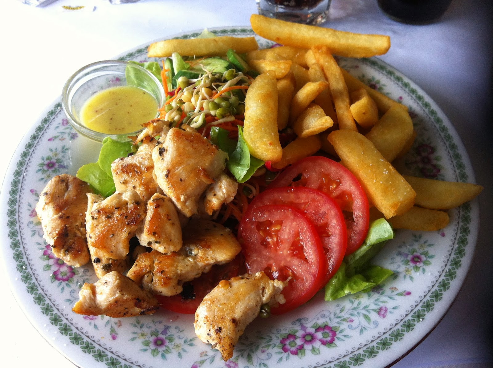 Nash Gallery and Cafe and Esk Bakery and Cafe, Esk, Queensland Laws