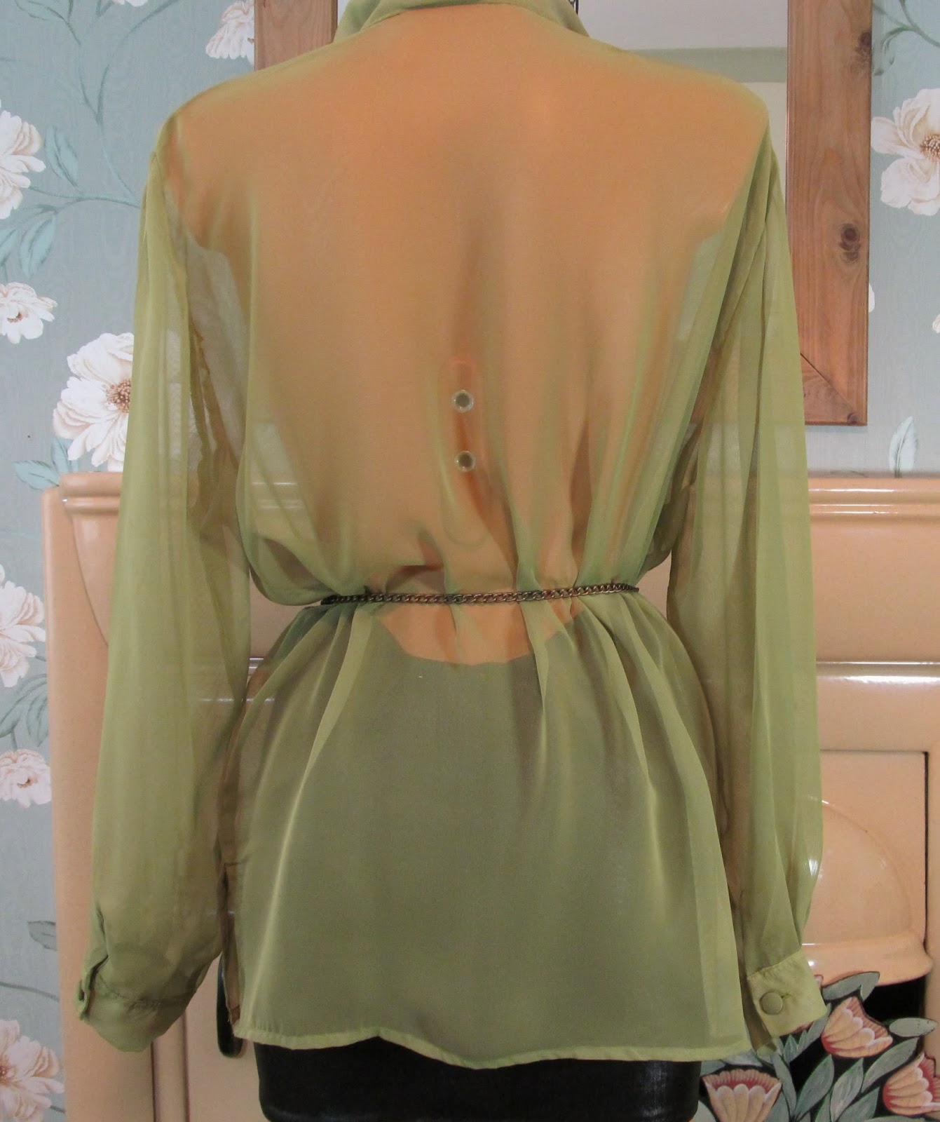 Vintage olive green sheer very soft tunic style blouse shirt top L/XL