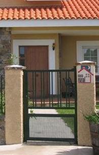 Fotos y Diseños de Puertas: Doble puerta de proteccion