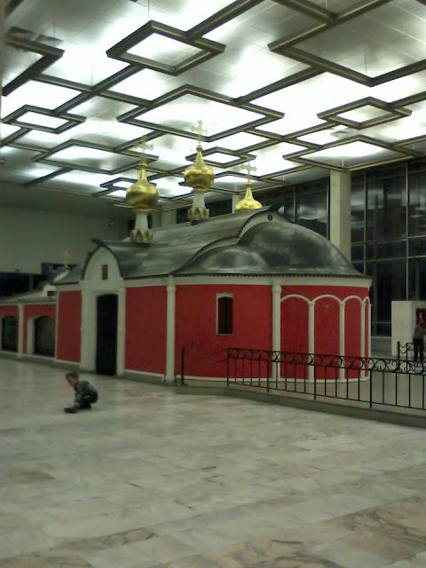 Зал ожидания на павелецком вокзале Зал ожидания на павелецком вокзале