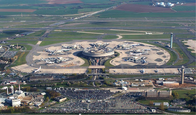 Aeroporto Charles de Gaulle – Paris – França