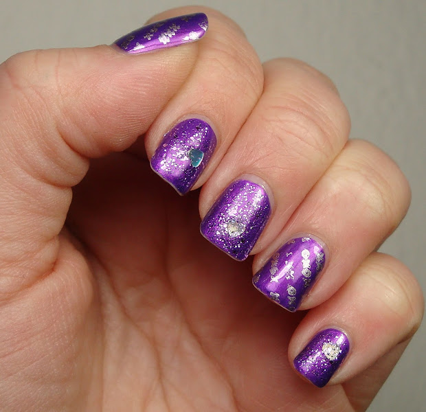 purple nails