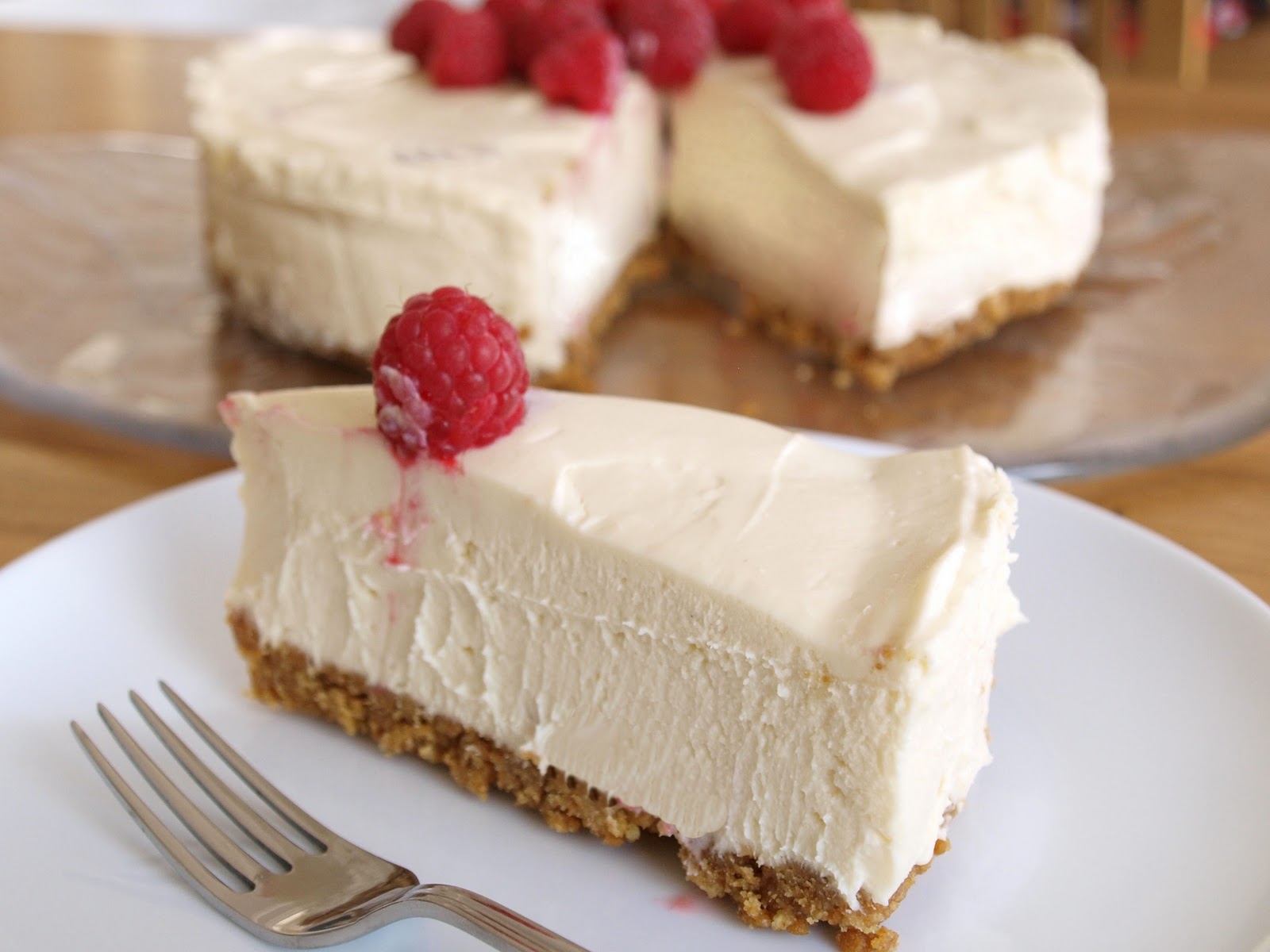 Mira's Kitchen Dreamy White Chocolate Cheesecake