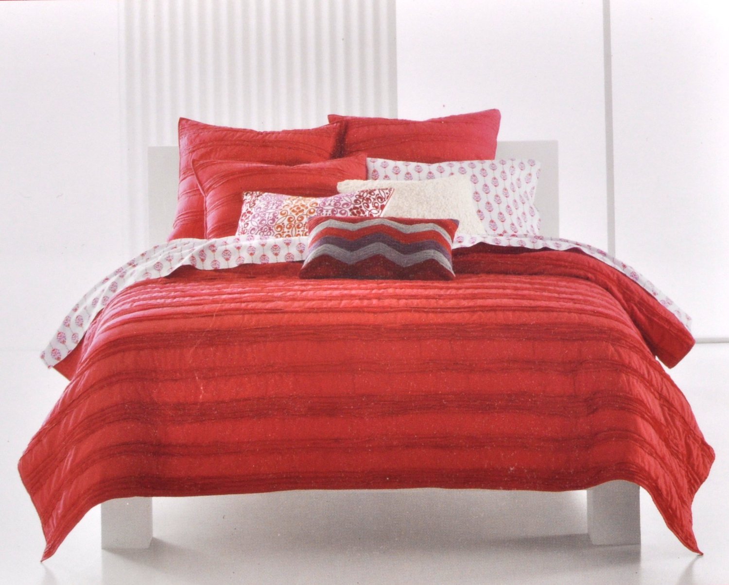 Total Fab: Coral Colored Comforter and Bedding Sets