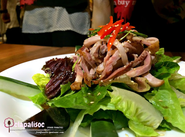 Morganfield's Manila Smockin Duck Salad