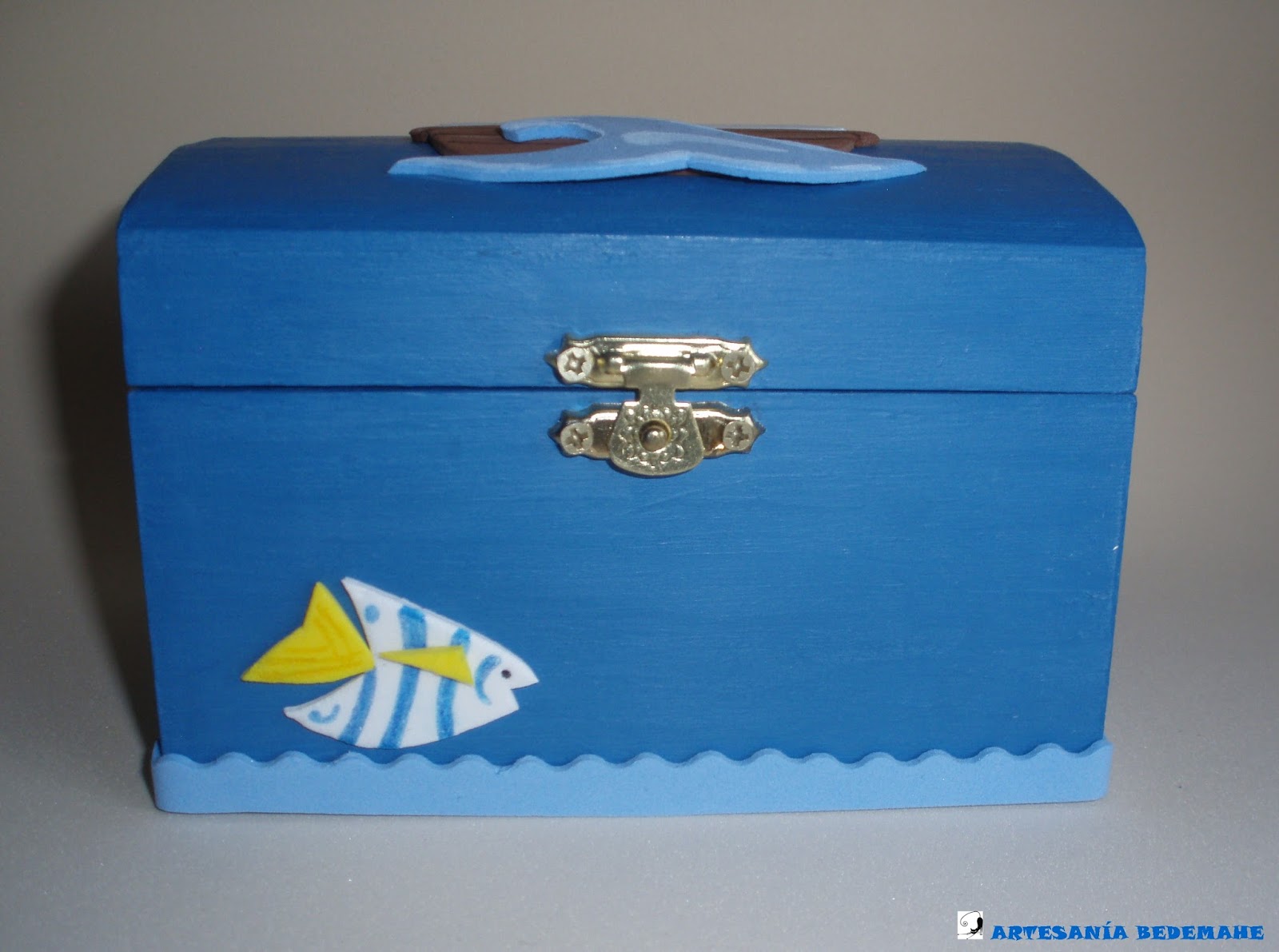 ARTESANIA BEDEMAHE: BAÚLES DE MADERA