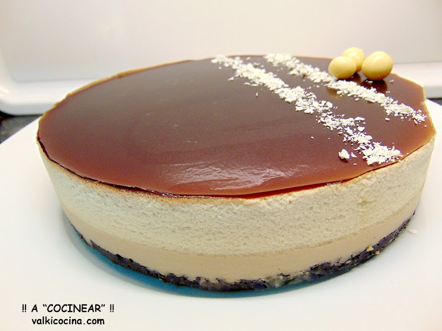 Tarta de chocolate blanco y café