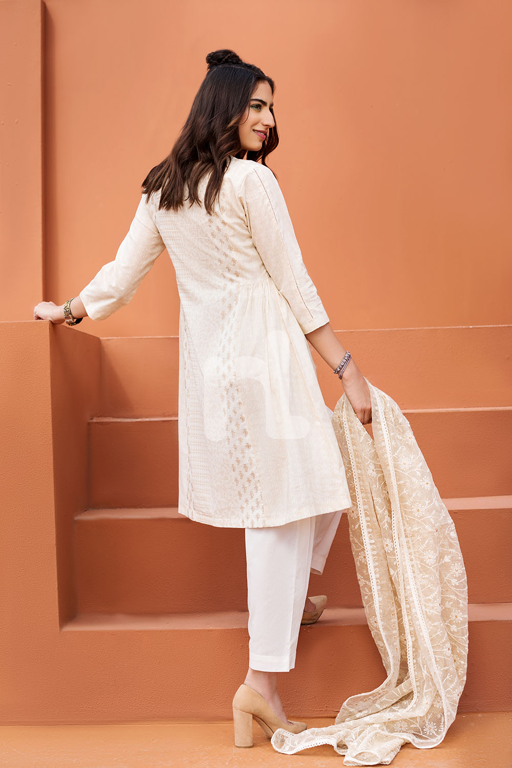 Nishat Linen Ready to Wear Eid Collection 2018 PE1809 Off White