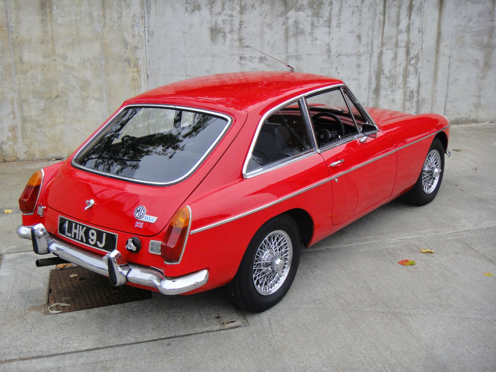Quirky & Beloved The Spirited Saga of the 1970 MGB GT in America