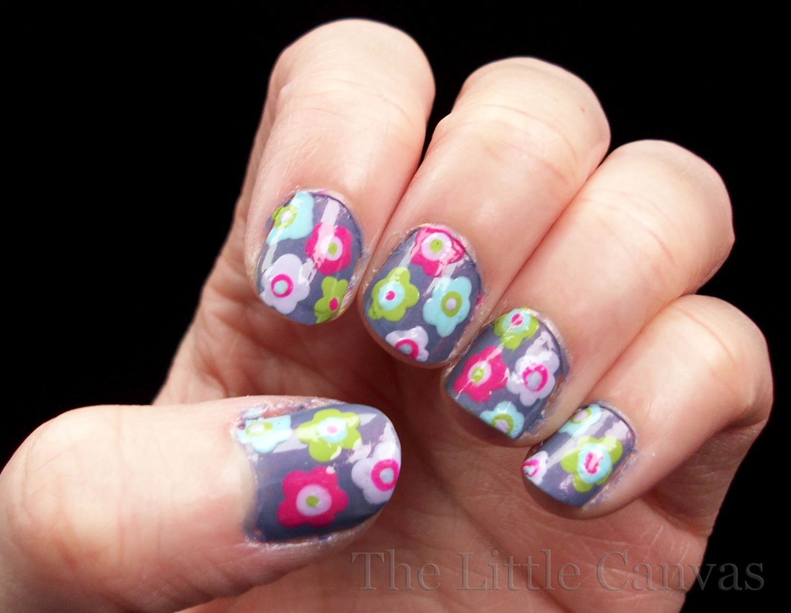 Flower Nail Art: Rich Floral Nails for Fall/Winter - Fashion Blog, Nail  Flowers - valleyresorts.co.uk