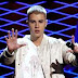 Justin Bieber Clarifies Walking Off Manchester Stage: Just Want Fans To “Hear Me Out”