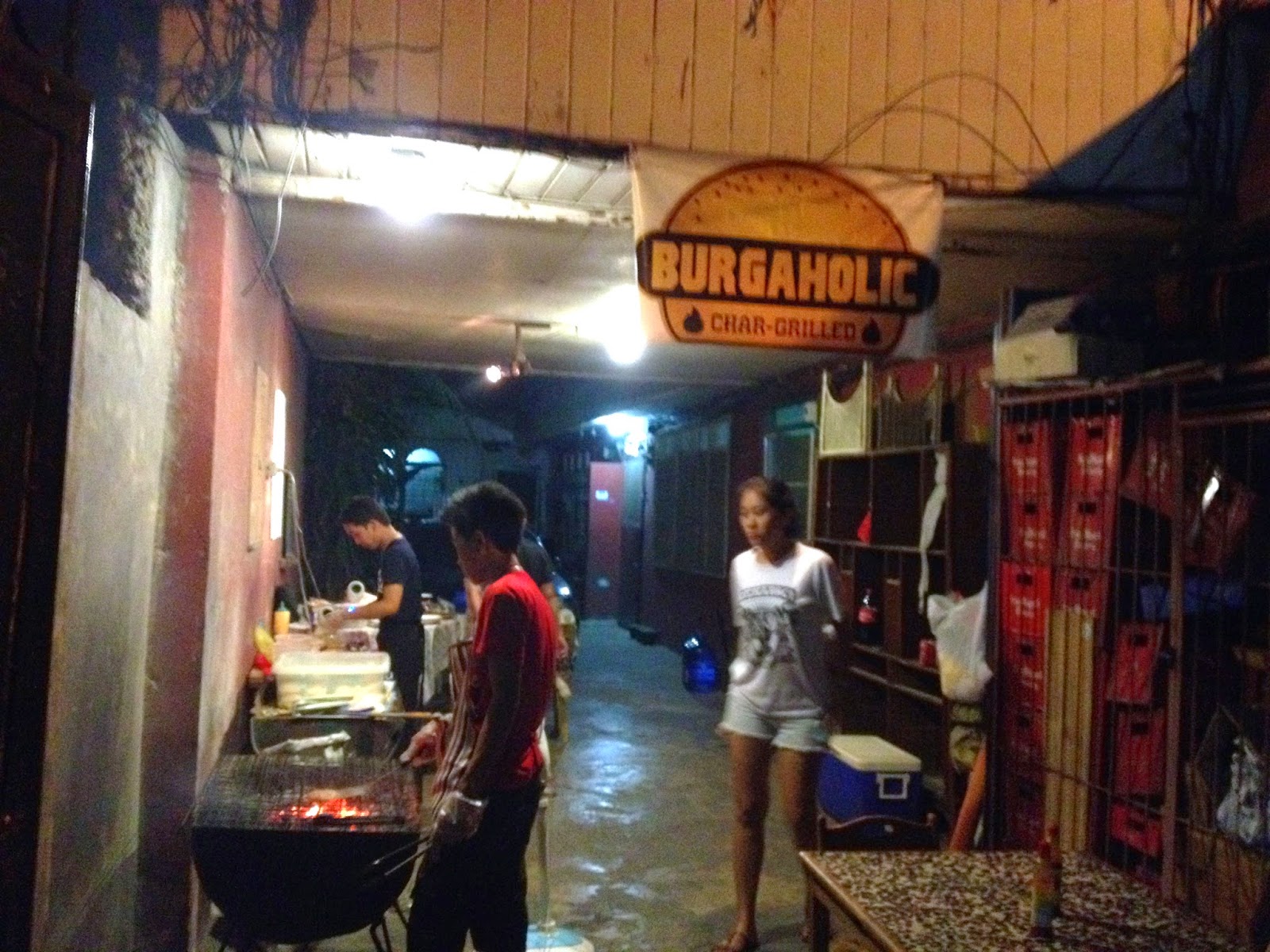 Burgaholic Cebu - Home of the best charcoal grilled burgers