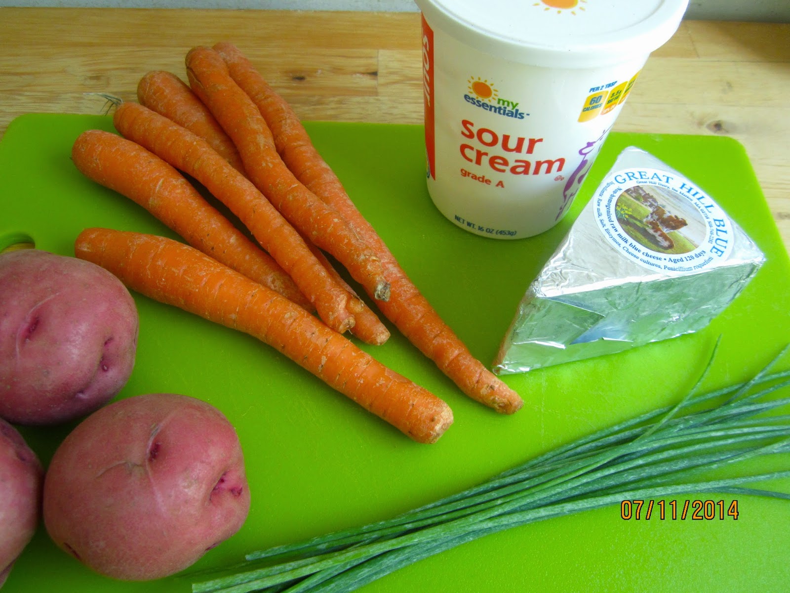 Brot &amp; Meer: LIEBLINGSESSEN MEINER KINDER - MÖHREN-KARTOFFEL-TOPF MIT ...